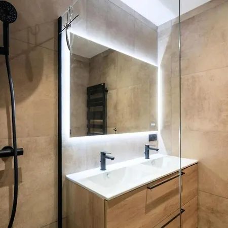 Rosael - Tres Bel Completement Renove Mae-1701 Lägenhet